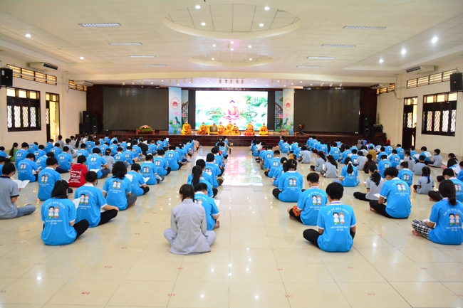 Khóa tu thanh thiếu niên